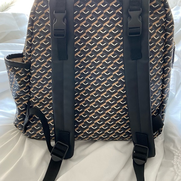 SkipHop Diaper Bag - Picture 2 of 4